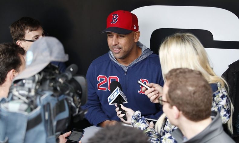 Alex Cora no visitará la Casa Blanca con los Medias Rojas de Boston
