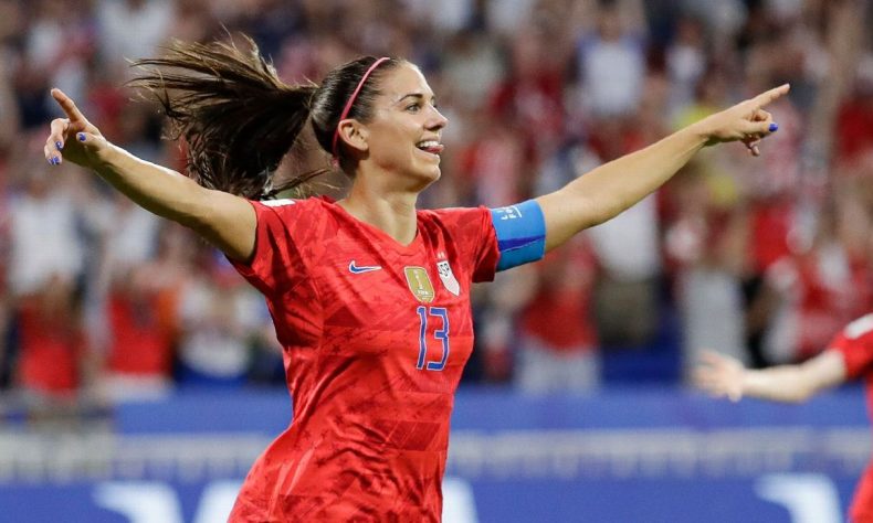 Alex Morgan planea participar en Tokio 2020 tras ser madre