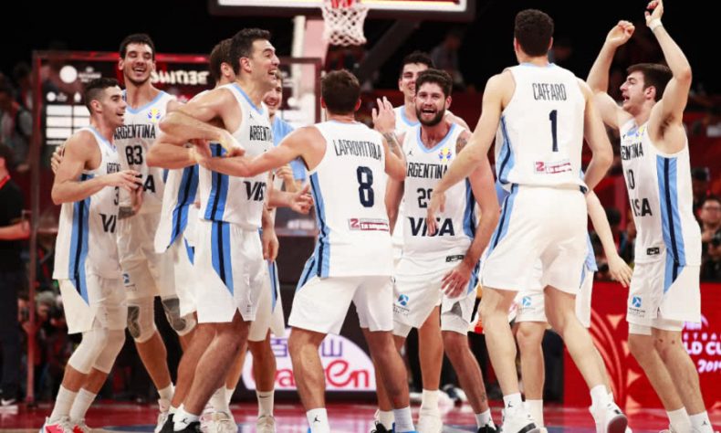 Presidente Mauricio Macri felicita a la selección de baloncesto por el “extraordinario logro” de jugar la final del Mundial de China