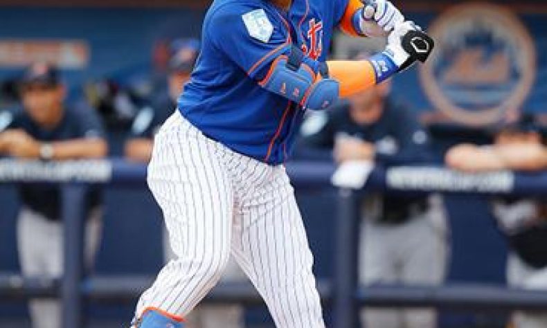 Mets de Nueva York colocan en la lista de lesionados a Robinson Canó