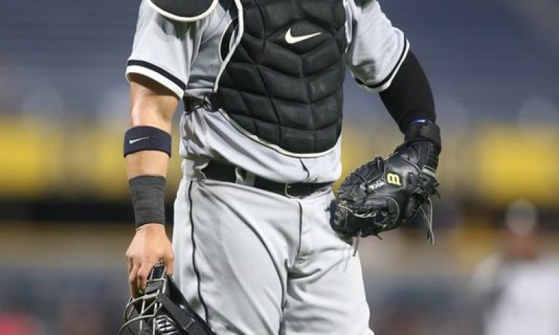 Medias Blancas de Chicago activan al receptor dominicano Welington Castillo