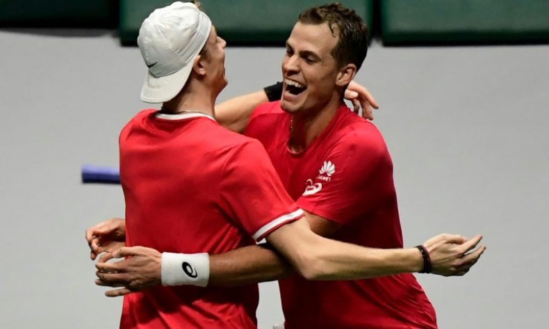 Canadá se convierte el primer semifinalista de la Copa Davis tras vencer a Australia