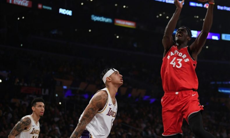 El alero Pascal Siakam guía el triunfo de Raptors sobre Utah Jazz