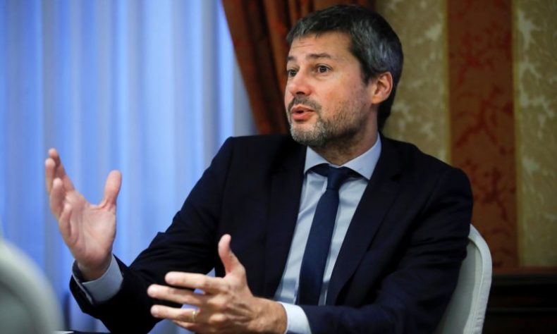Gobierno argentino ve difícil fecha regreso del fútbol
