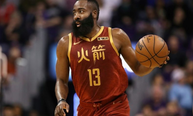 James Harden continúa al frente de la anotación en la NBA