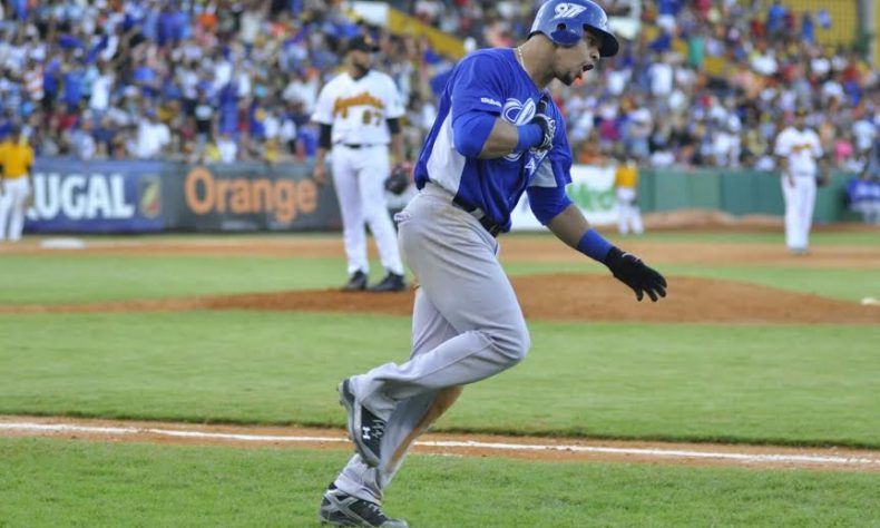 Marco Hernández sobre su debut con Licey: “Para mí es un orgullo”