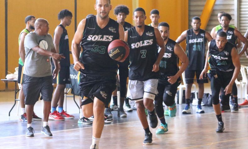 SANTO DOMINGO, RD.- Julio César Javier (Ayata), dirigente de la franquicia Soles de Santo Domingo Este, sostuvo que este lunes que cuenta con un equipo de calidad para competir por el título de la Liga Nacional de Baloncesto (LNB).