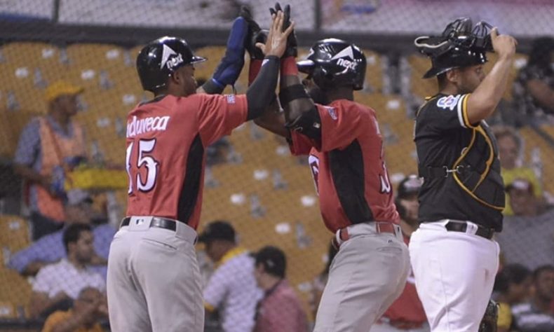 Melky Mesa conecta dos jonrones en la victoria del Escogido sobre Águilas