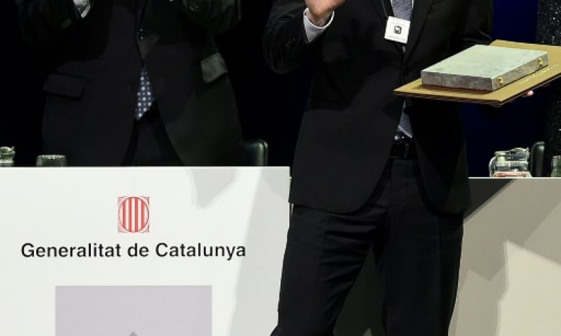 Lionel Messi es condecorado con la Cruz de San Jorge por el gobierno regional catalán