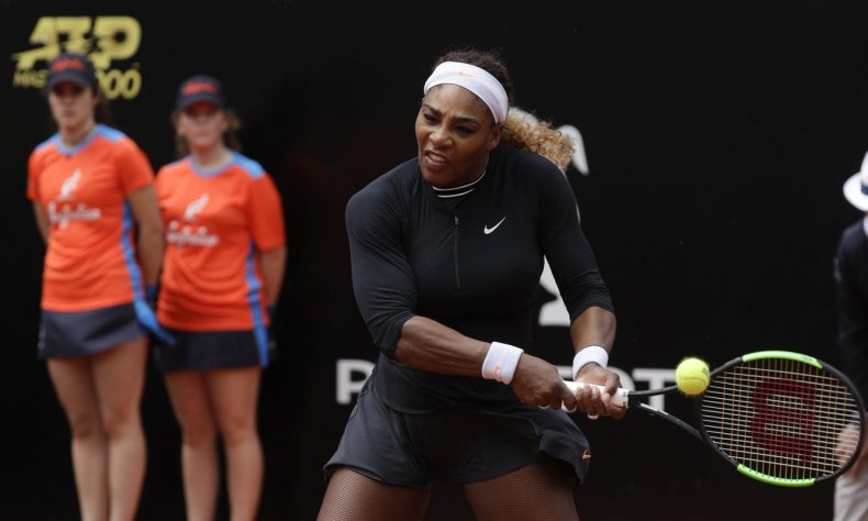 Serena Williams se retira del torneo de Roma por lesión en la rodilla izquierda