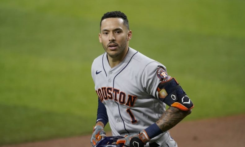Correa bateó de 5-3 con 2 carreras impulsadas en el quinto juego de la Serie Mundial