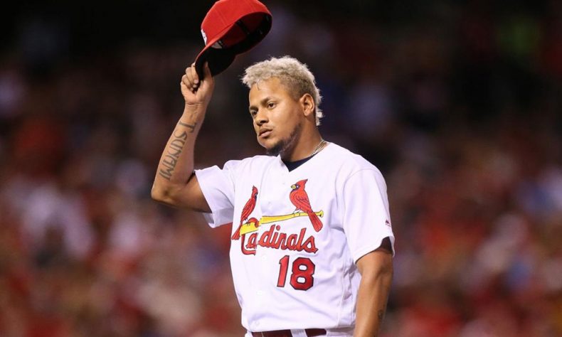 Carlos Martínez a la agencia libre; Cardenales no ejercen opción de contrato