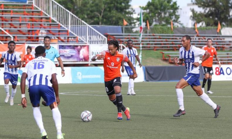 El Cibao FC y los campeones O&M FC ocupan el primer y segundo puesto respectivamente de la tabla de clasificación de la LDF.