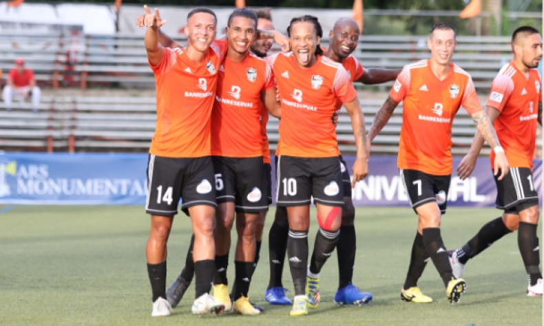 Cibao FC vence Jarabacoa 1-0 con gol de Pinta Díaz en la Liguilla