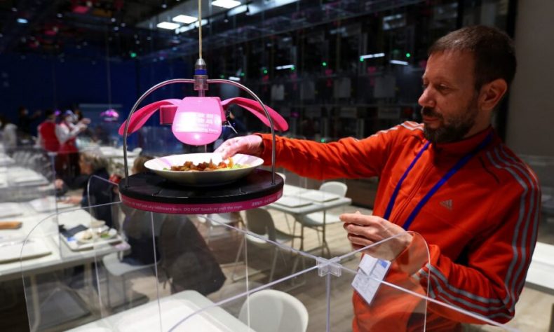 Robots cocinarán y servirán la comida en los Juegos Olímpicos de invierno 2022