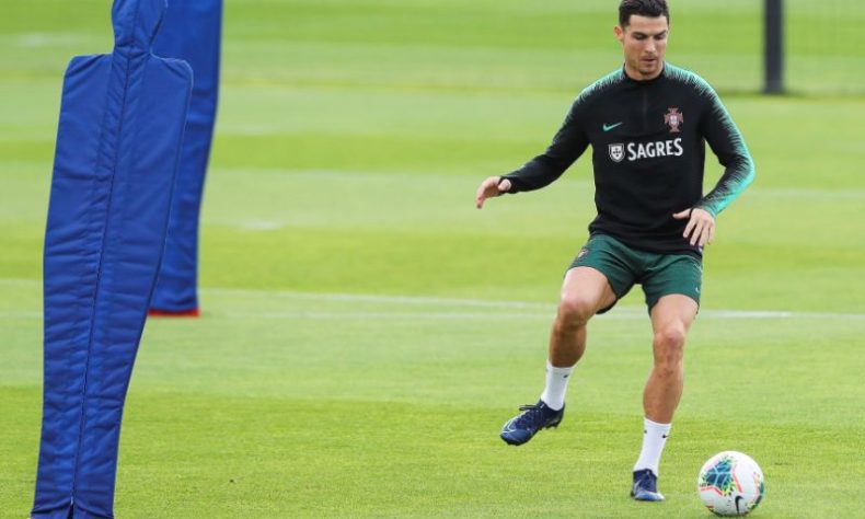 Cristiano Ronaldo aleja rumores posible lesión al entrenar con normalidad en Portugal
