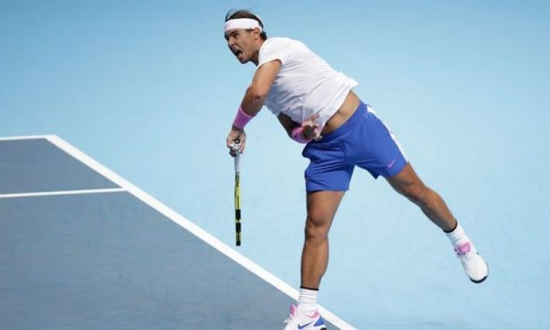 Tenista Rafael Nadal derrota a Stefanos Tsitsipas en el Master de Londres