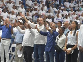 Cientos de atletas, técnicos y cronistas brindan su respaldo al movimiento que dirige el cronista deportivo Alberto Rodríguez.