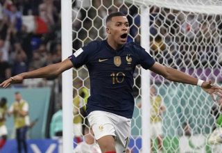 Francia derrota a Dinamarca con doblete de Kylian Mbappé