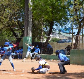 Titanes de Villa Francisca logran el tricampeonato del béisbol doble A del DN